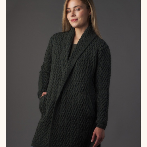 Aran Crafts Open Front Herringbone Design Shawl Cardigan Ink Blue size M - Picture 8 of 9